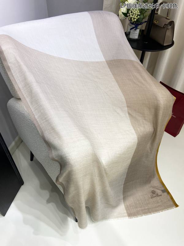 Loro Piana Scarf LPC00059